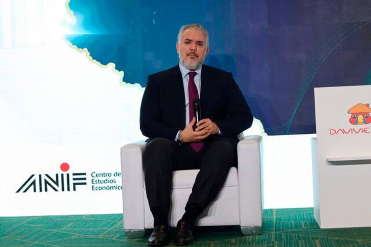 Duque cuestionó que Colombia planee importar gas de Venezuela