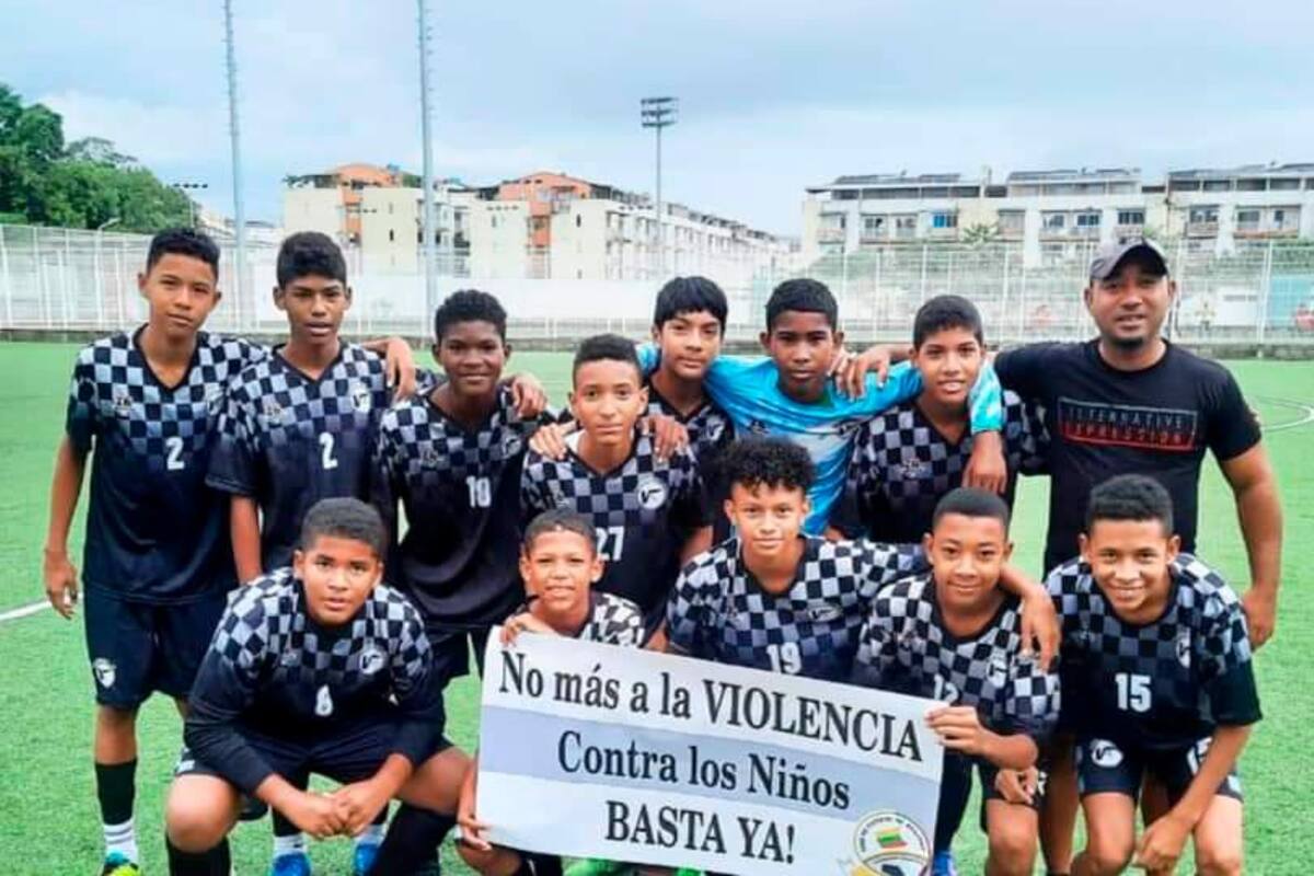 Lo piden los niños del fútbol de Bolívar: “no mas violencia, basta ya”