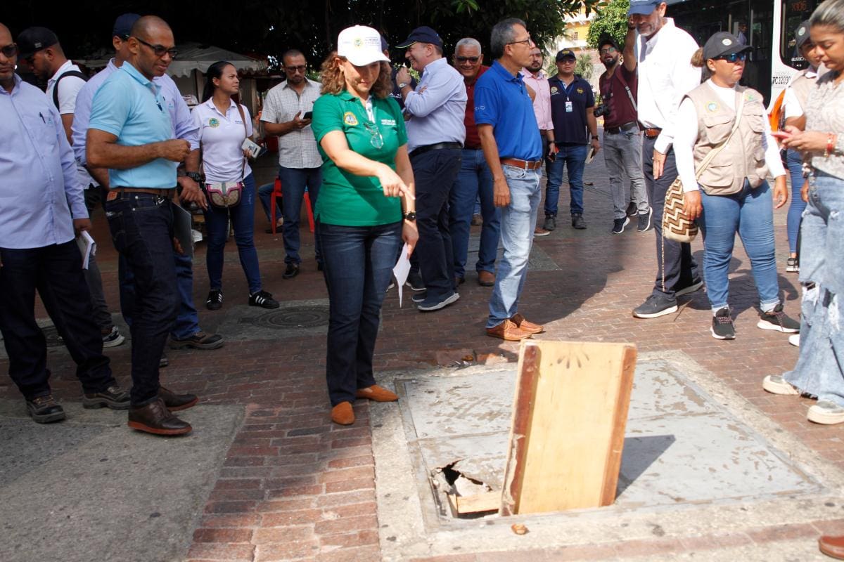 Alcaldía y empresas se unen para dejar al Centro Histórico sin ningún hueco