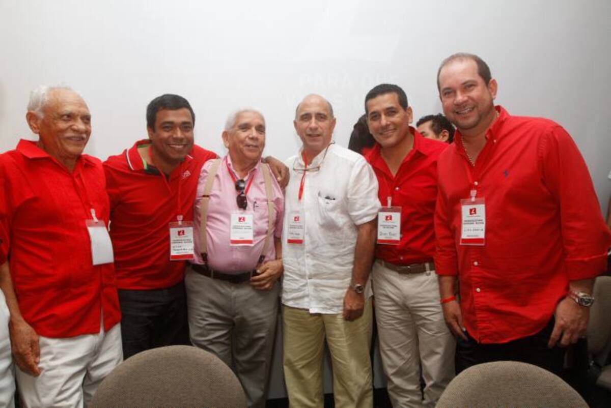 Argemiro Bermúdez, Silvio Carrasquilla, Dario Morón, David Dáger, Dumek Turbay y Lidio García. Julio Castaño
