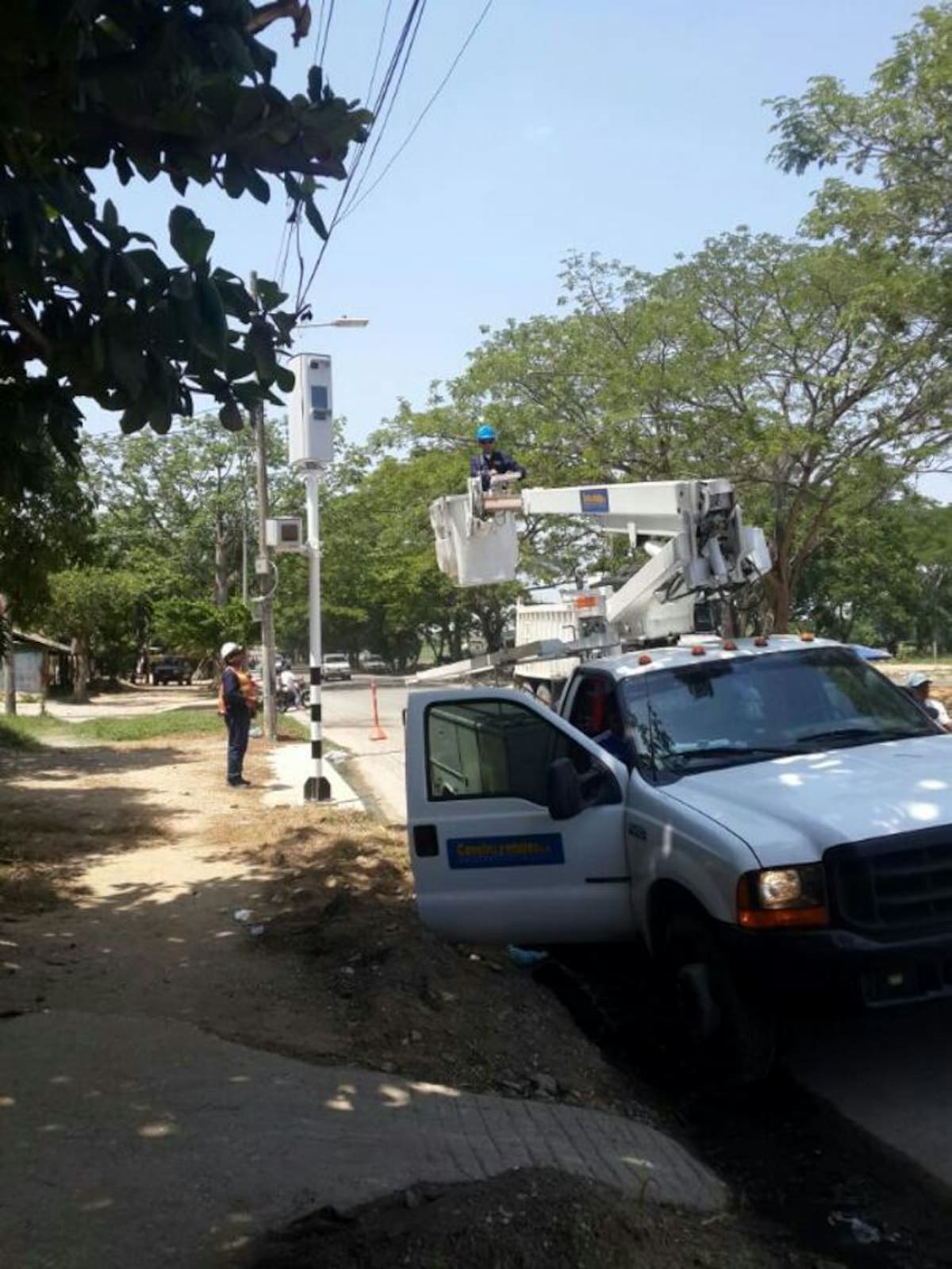 El sistema de detección Electrónica fue instalado en la carretera Troncal de Occidente, a la entrada del barrio El Oeste. Cortesía