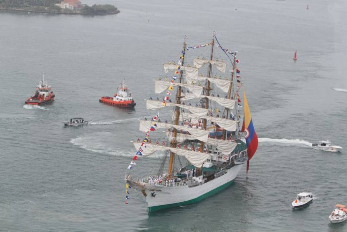 ARC Gloria, colombiano. Está en el muelle La Bodeguita. Julio Castaño