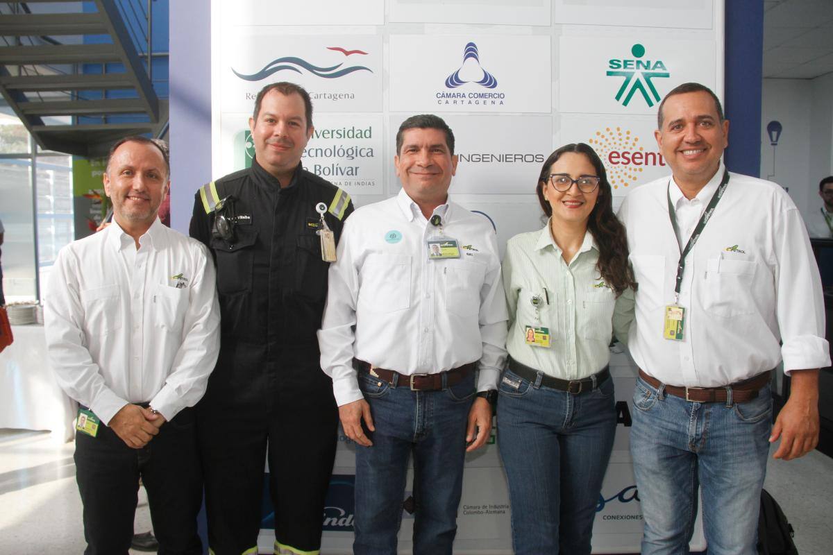 Giovanni Spin, Leonardo Villalba, Geonavis Hernández, María Teresa Riveros y Luis Miguel Ilelaty.