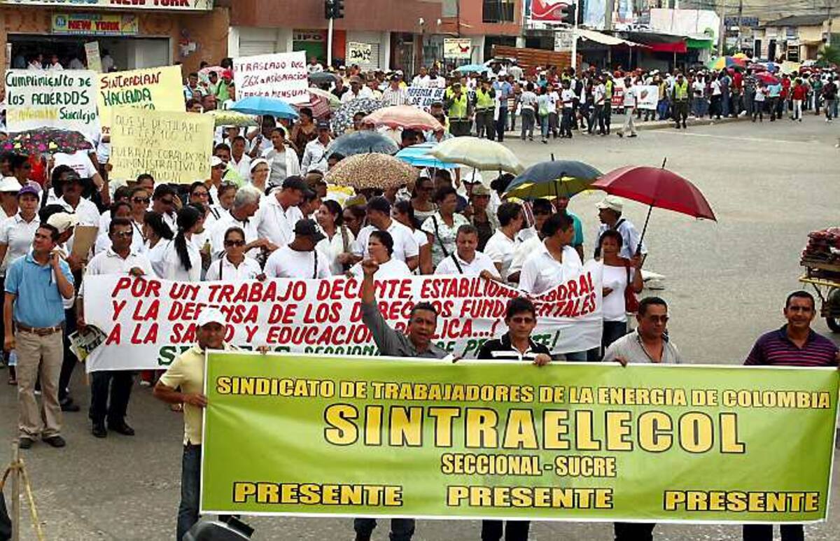 Pidieron por la garantía de derechos como salud y educación. MANUEL SANTIAGO PÉREZ/EL UNIVERSAL/