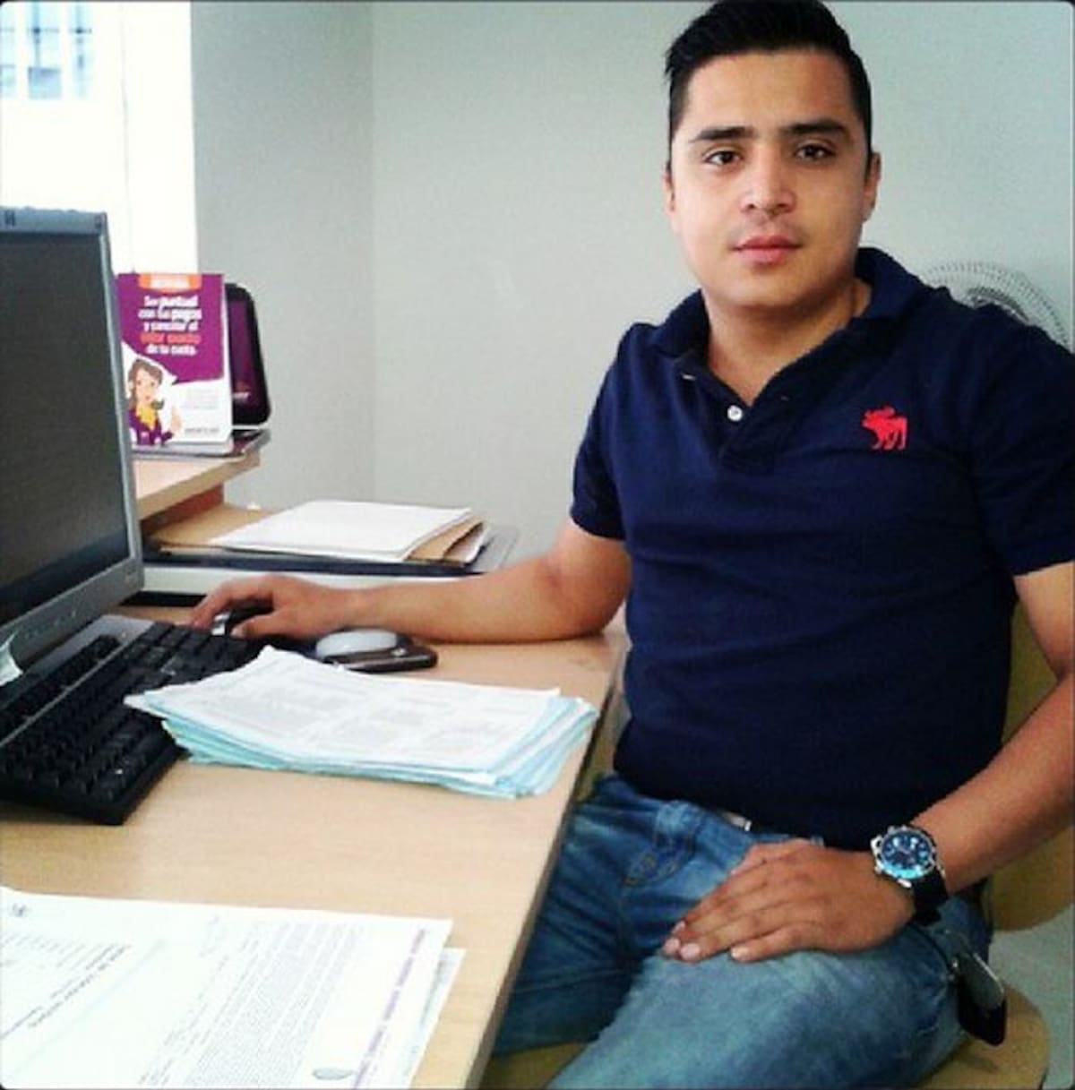 Humberto Coral Garrido, abogado e hijo del oficial.