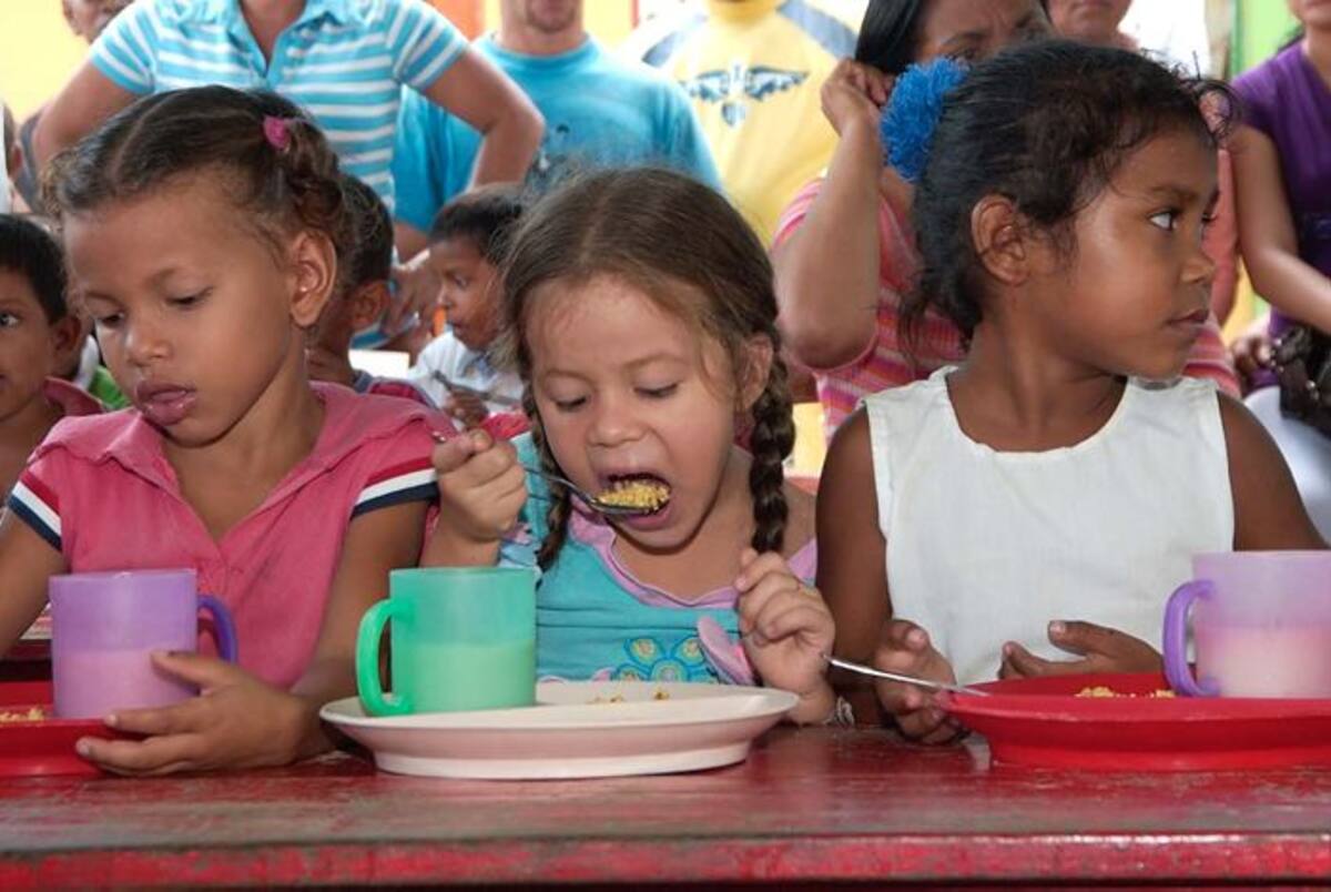 Los niños más pobres de colegios de Córdoba dejaron de recibir desayunos escolares. Archivo