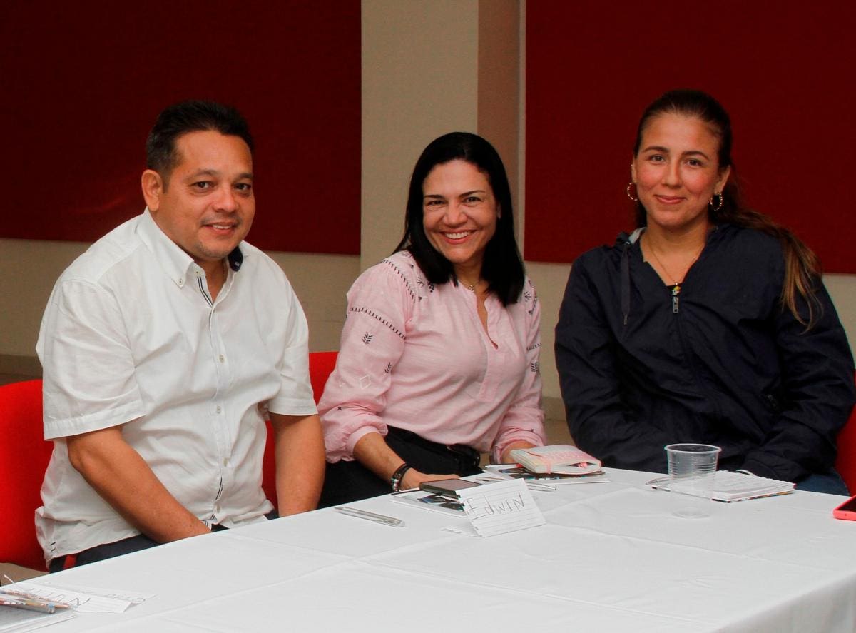 Edwin Torres, Heidi Llanes y Zuleima Balaguera.