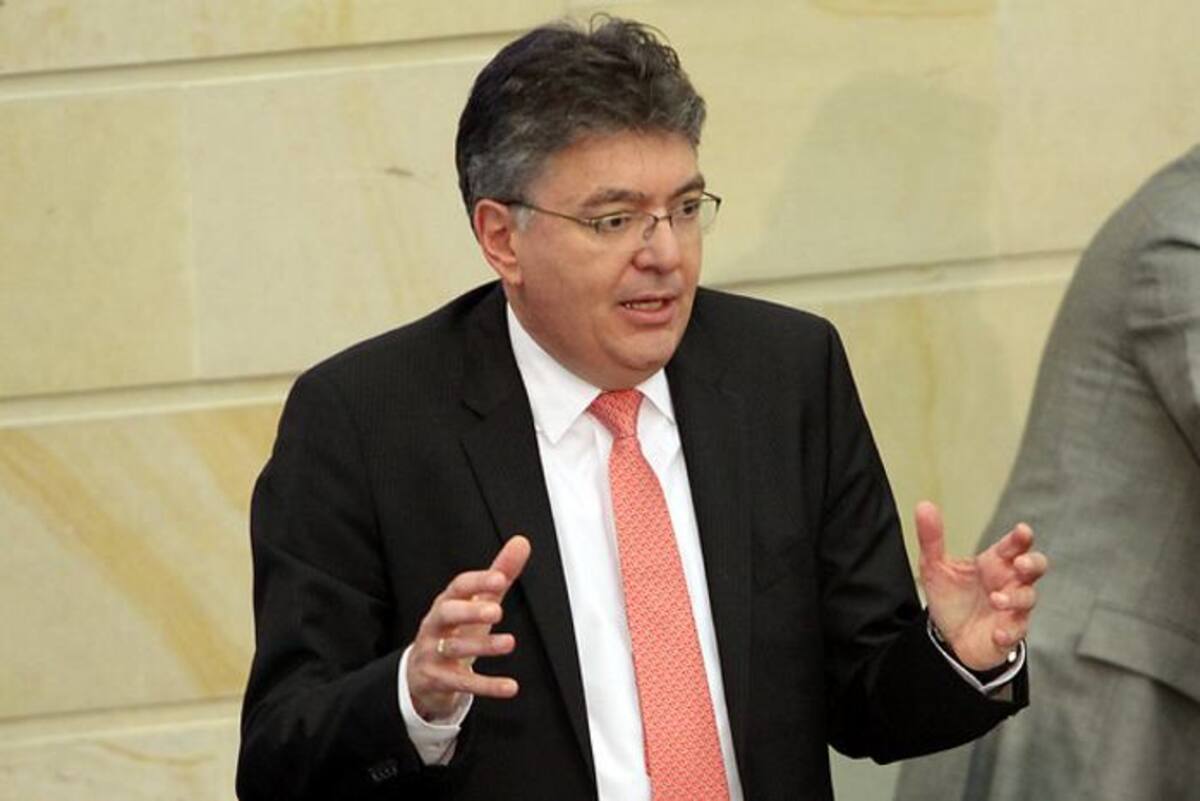 Ministro de Hacienda, Mauricio Cárdenas Gutiérrez.