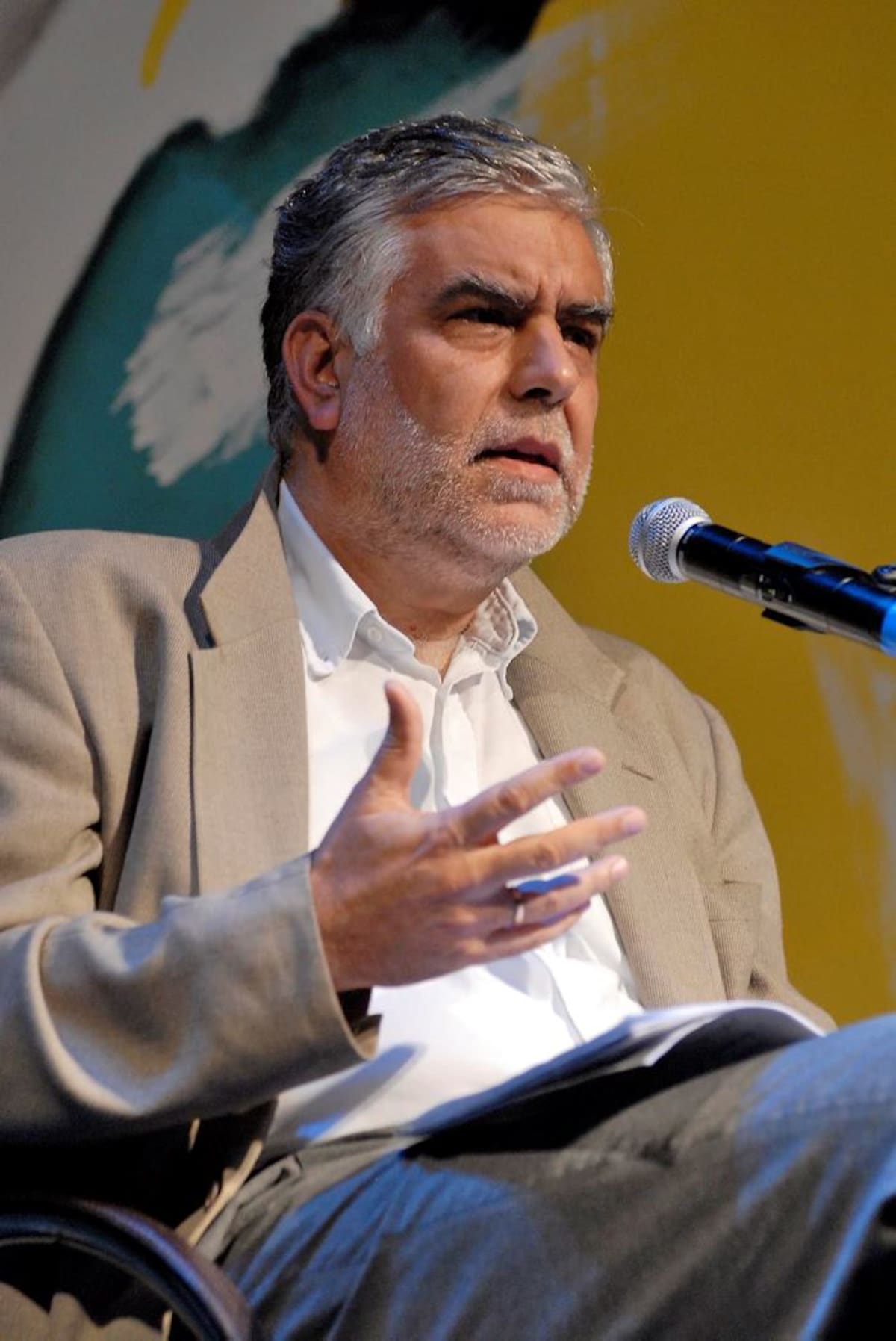 Alonso Cueto, el gran novelista peruano estará en Hay Festival de Cartagena. Colprensa
