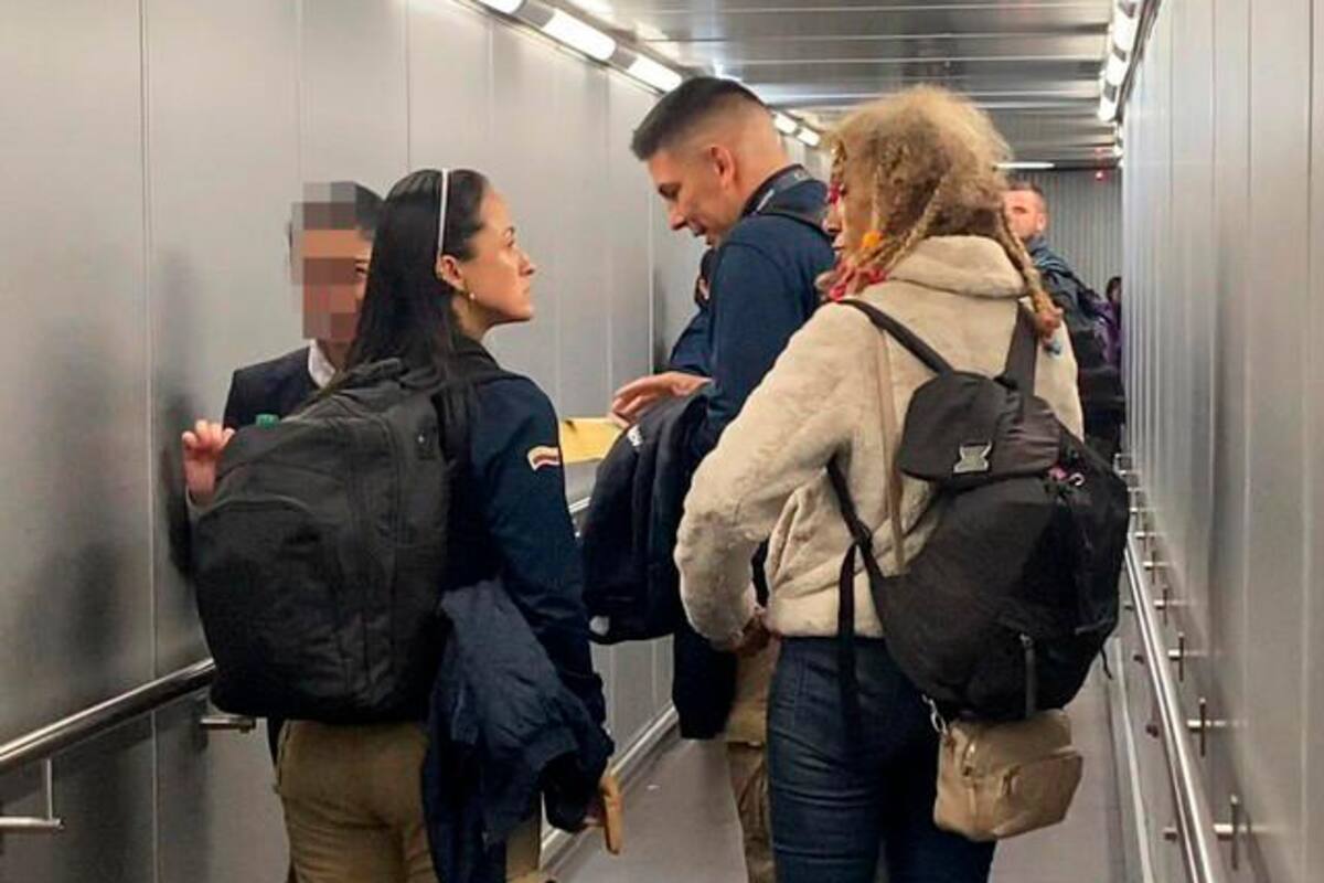 Expulsan a mujer noruega que agredió a funcionaria de Migración Colombia