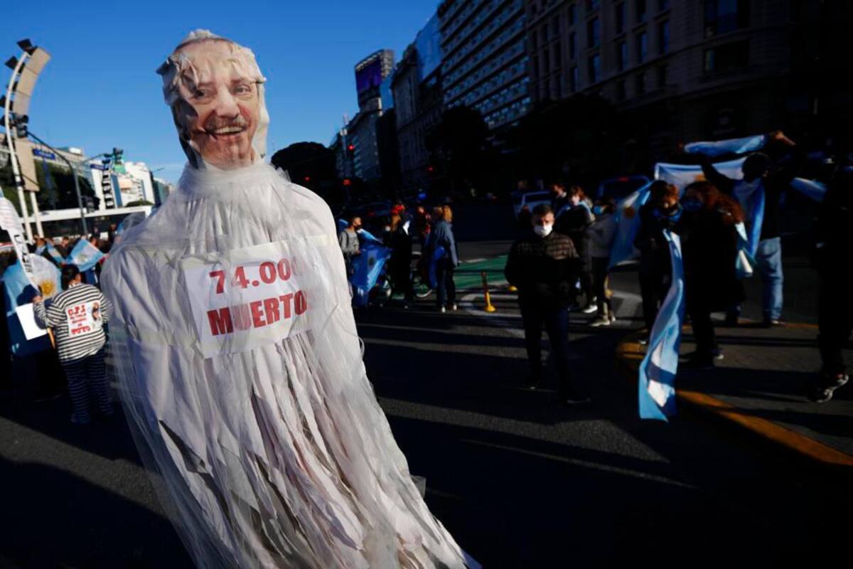 Argentinos protestan contra nuevo confinamiento