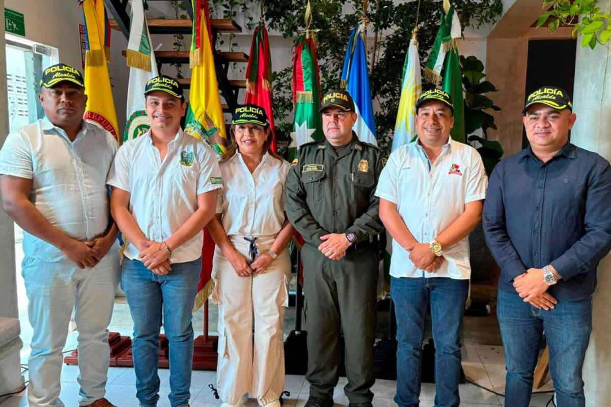 Policía de Cartagena y alcaldes municipales, unidos para fortalecer la seguridad