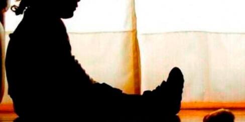 Veinte años de cárcel por violar a su hija