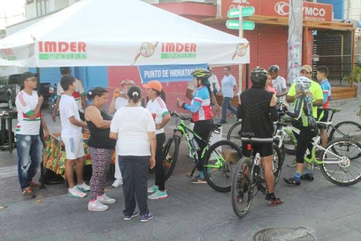 La Ciclovía regresó con más puntos de recreación, hidratación, alimentación y deporte dirigido.