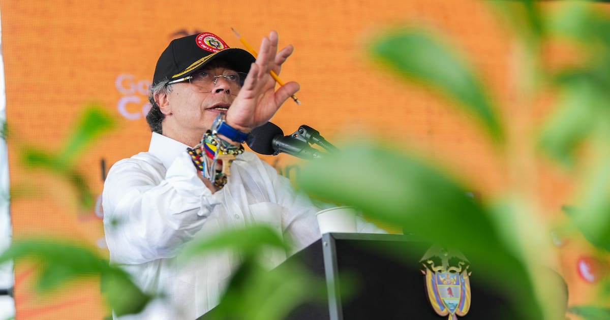 Petro sale en defensa de la asamblea constituyente: “no se hará en época electoral”