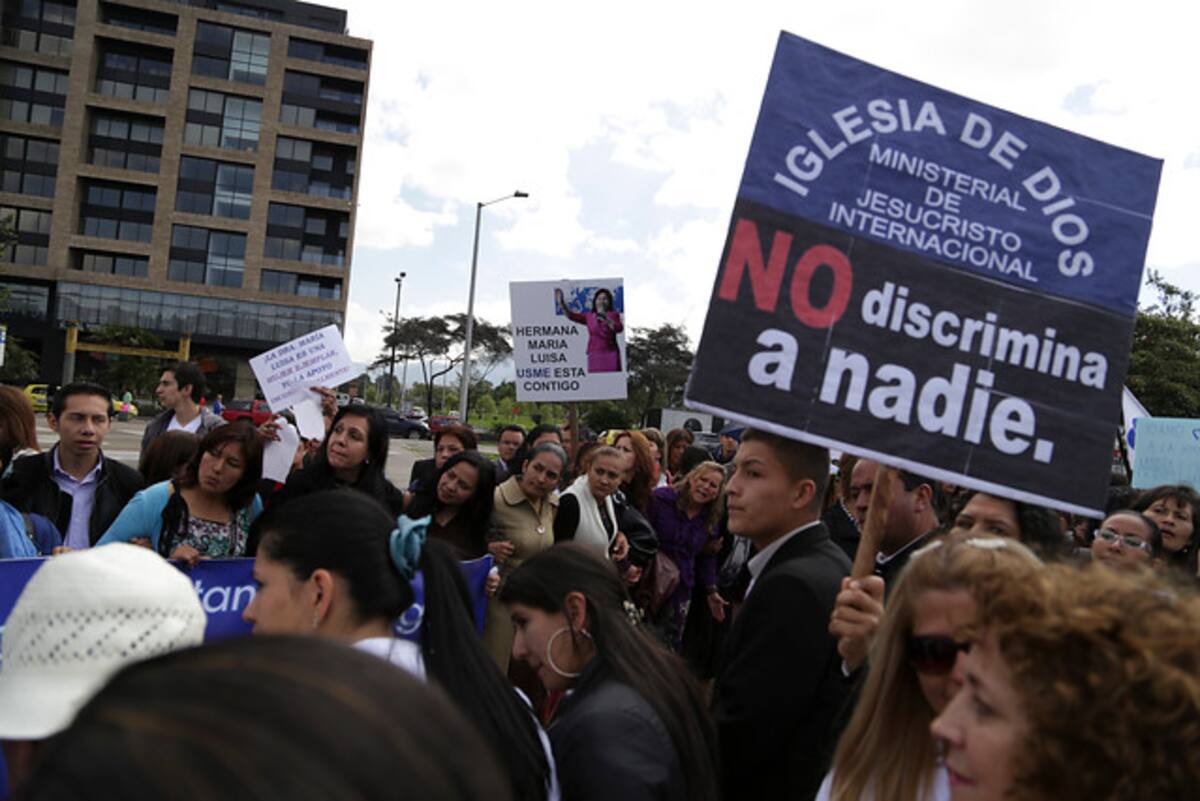 María Luisa Piraquive a su llegada al búnker de la Fiscalía. COLPRENSA