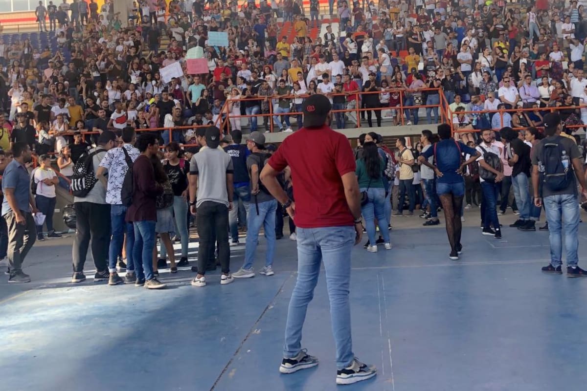 ¡Gran noticia! Otorgan auxilio de transporte a estudiantes universitarios