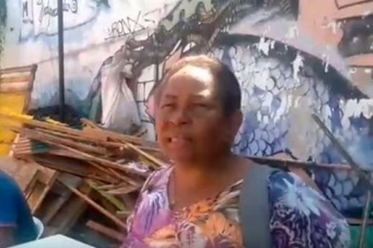 Artesanos desalojados del ‘Callejón de los zapateros’ piden prórroga