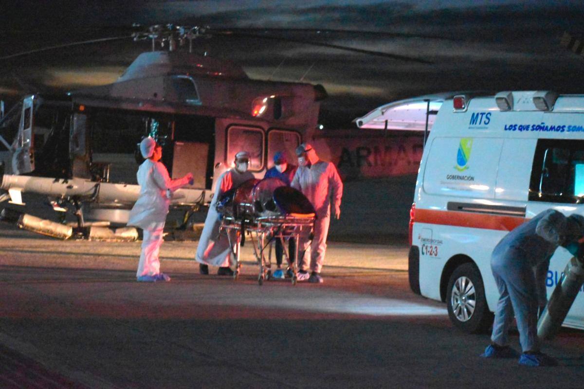 En Providencia evacuan a paciente de COVID-19 de 69 años de edad