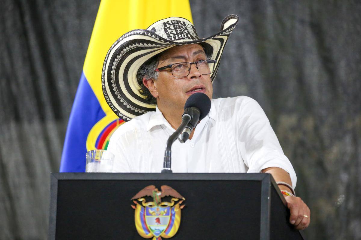 “Están mamando gallo con las reformas sociales del pueblo”: Petro a congresistas