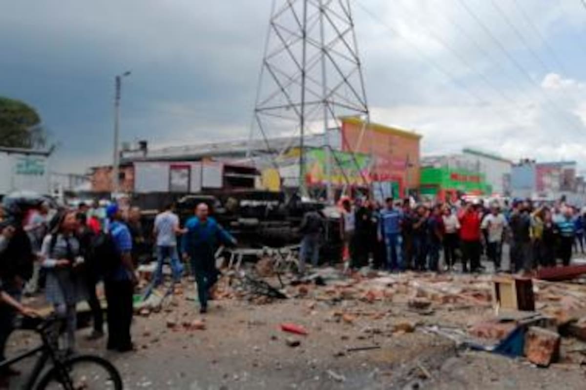 Explosión deja cuatro personas muertas y 25 heridos en el occidente de Bogotá