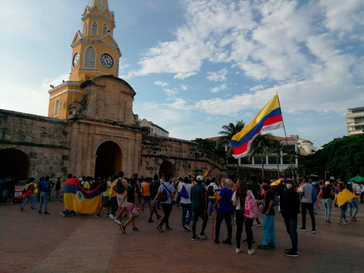 La protesta culminó con éxito en la plaza de La Paz, en el Centro Histórico. //ÓSCAR DÍAZ ACOSTA-EL UNIVERSAL