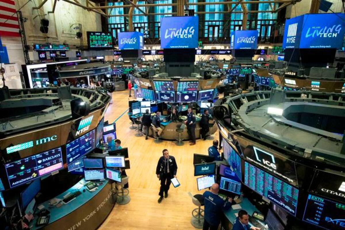 Bolsas europeas se desploman por miedo al COVID-19