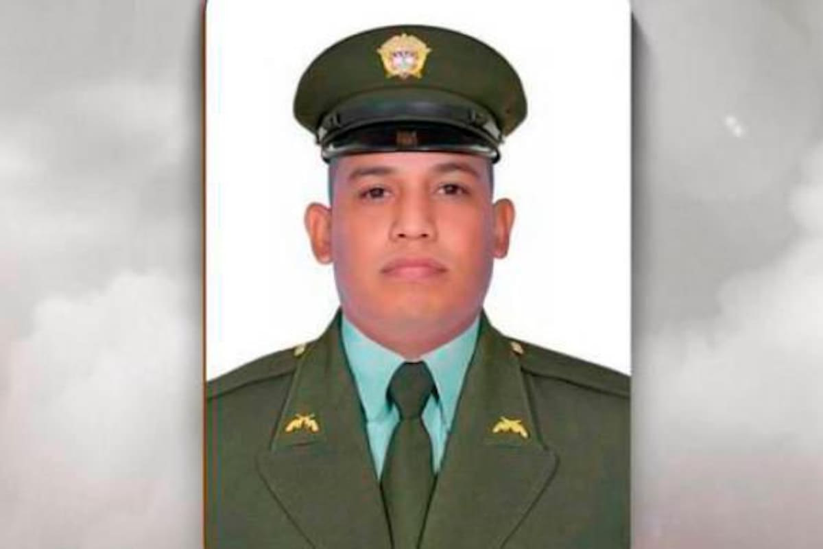 Atención: policía es asesinado por un francotirador