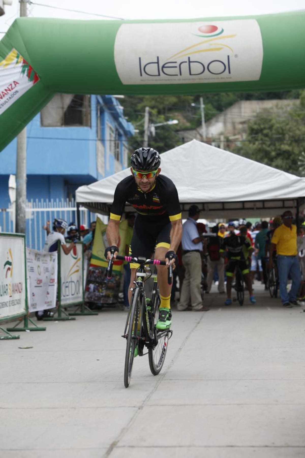 José Serpa, actual campeón de la Clásica del Caribe. ARCHIVO
