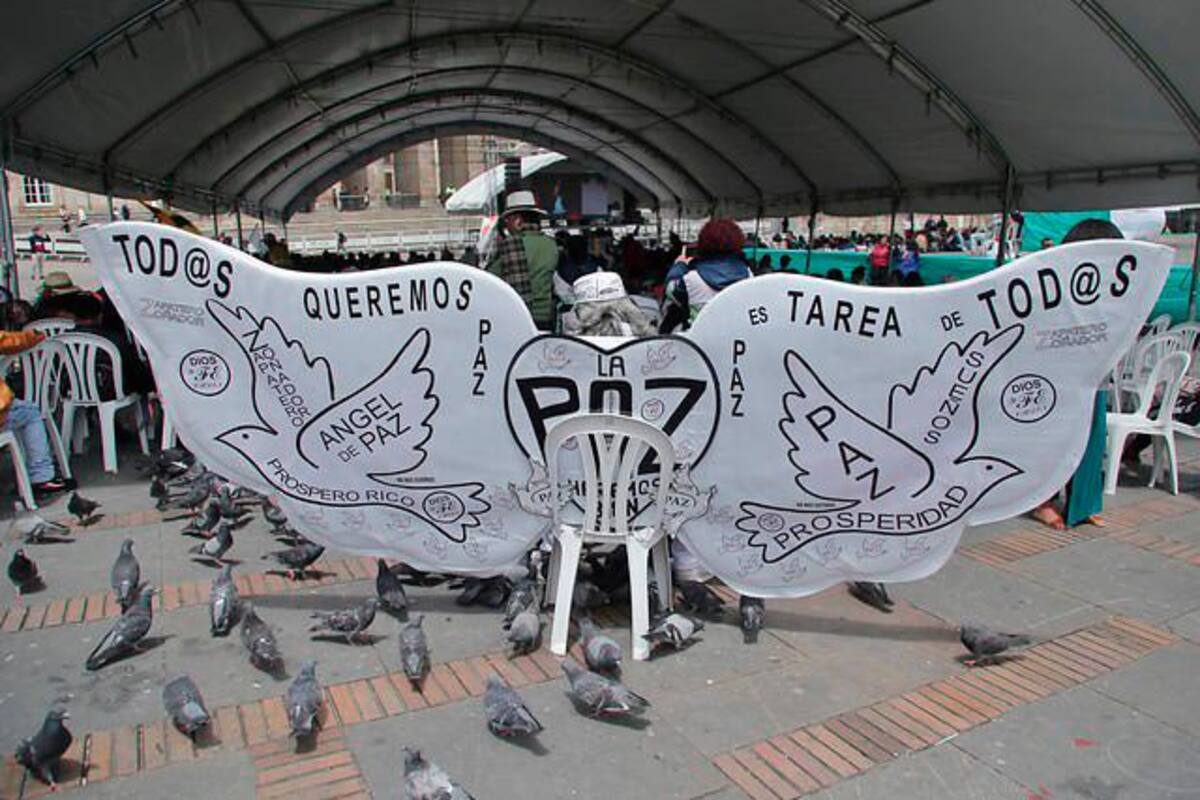 Procuraduría y Defensoría piden proteger a líderes sociales en Colombia