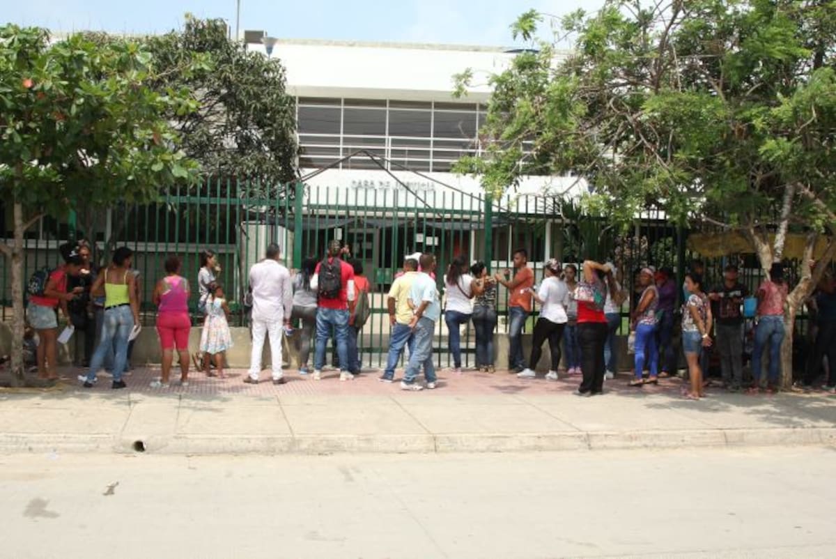 En Canapote, cerca de 100 migrantes habían sido censados antes del mediodía. Kailline Giraldo.
