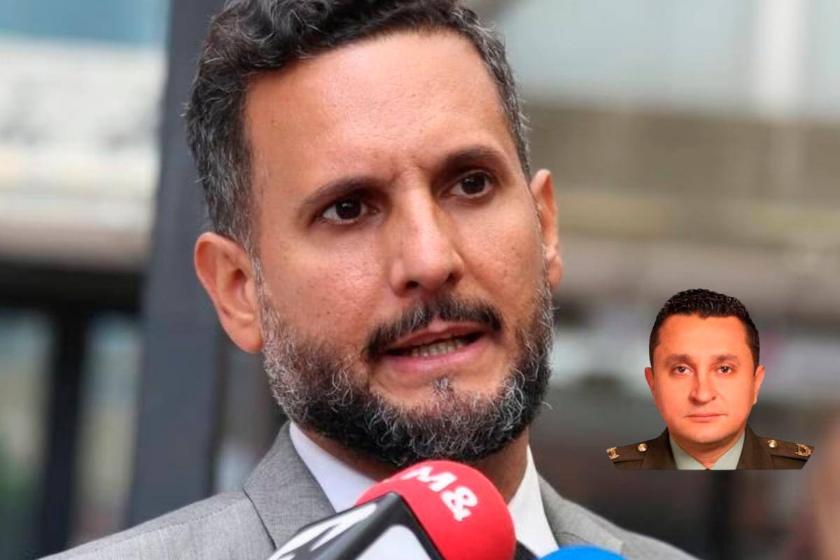 Coronel Dávila habría dado $50 millones a abogado del Río para su defensa