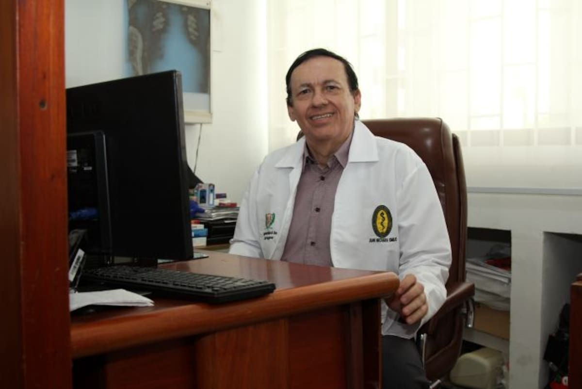 El cardiólogo Emilio Juan Bechara fue nombrado recientemente como presidente de la Sociedad Colombiana de Cardiología y Cirugía Cardiovascular-sección Bolívar. KAILLINE GIRALDO