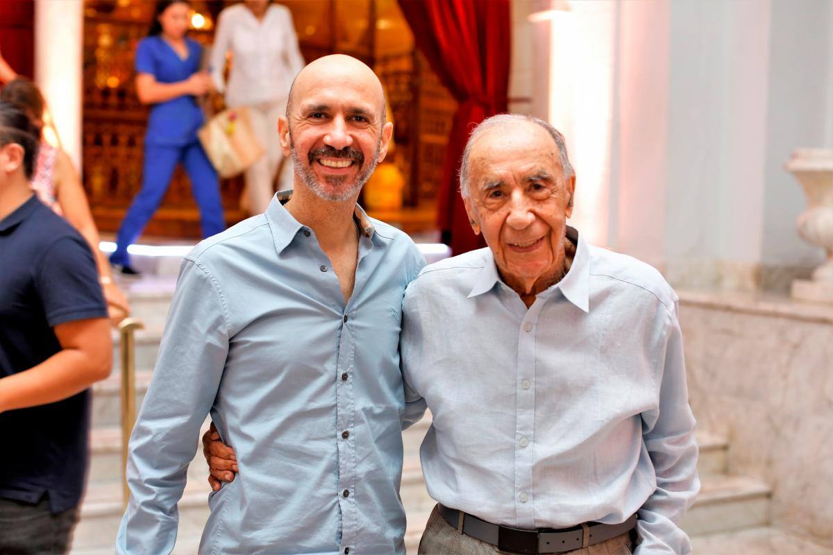 Múnor y Henry Char.
