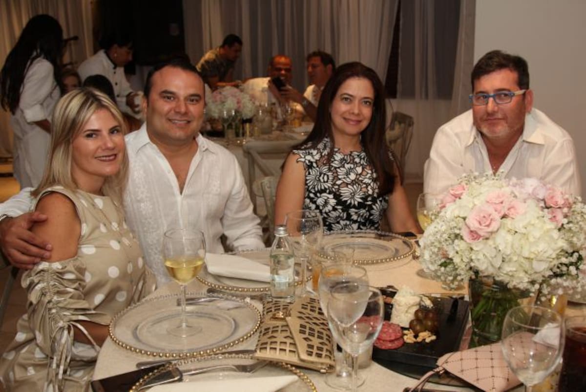 Liliana Robles, Pedro De La Rosa, Rossana Arcieri y Juan Mario Salazar. KAILLINE GIRALDO