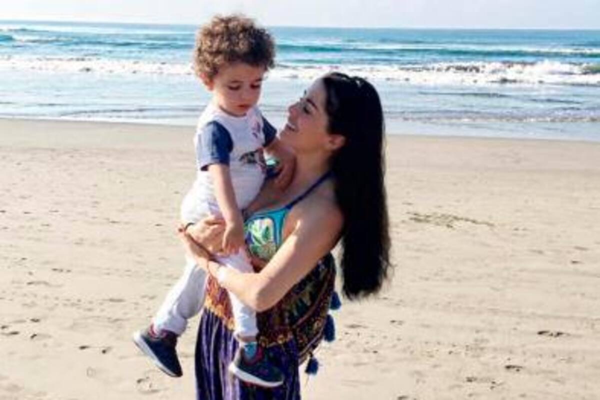 Danna García se reencuentra con su hijo al dar negativo en prueba de Covid-19