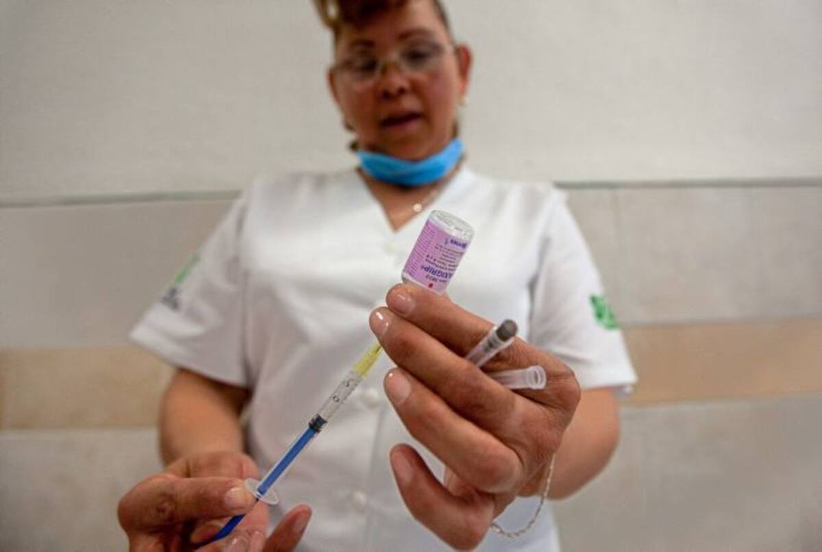 El herpes zóster normalmente se presenta como ronchas que forman una cinta sobre el pecho, la espalda o la cara y suelen ser muy dolorosas. 123RF
