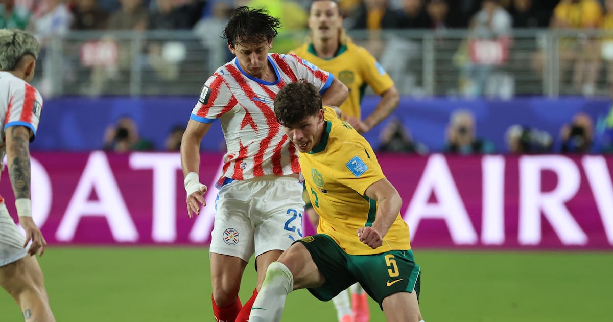 Paraguay y Australia no se hicieron daño, pero estarán en dieciseisavos