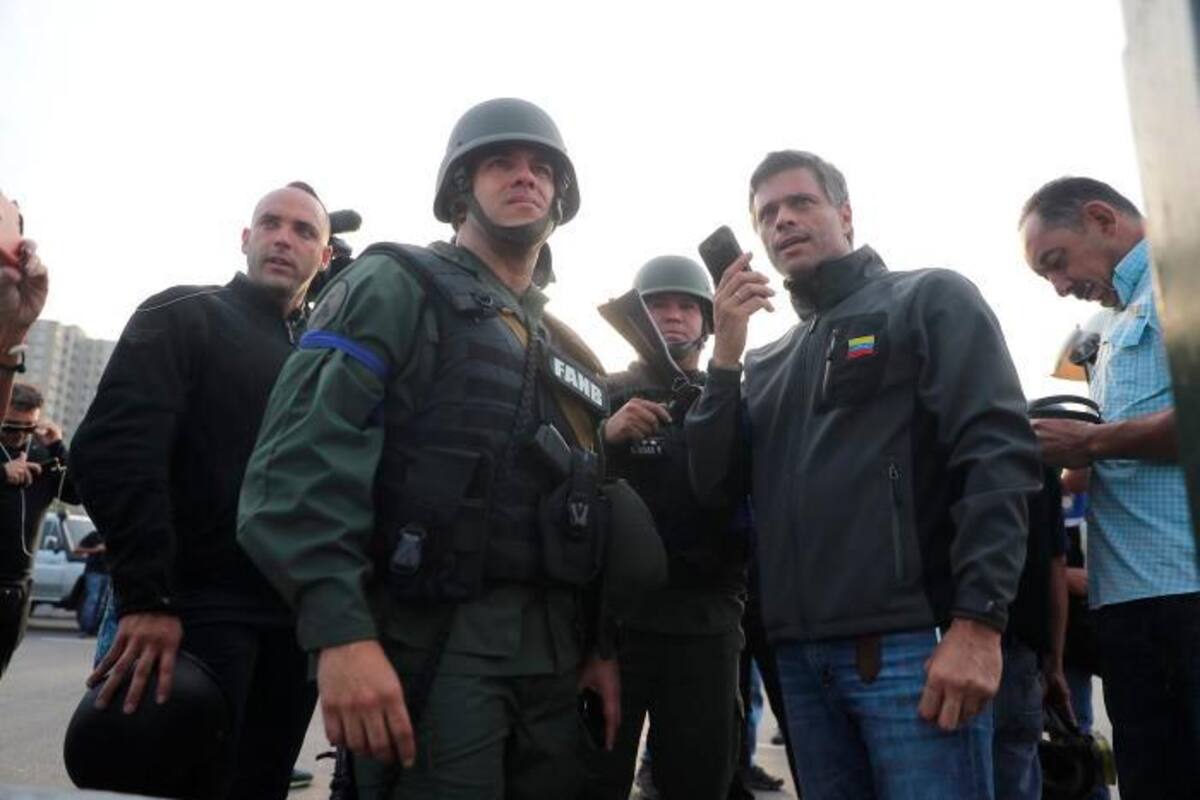 Hay comunicación entre alzados y Gobierno de Maduro: Leopoldo López