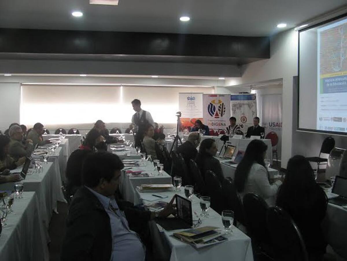 Seminario Nacional sobre Interculturalización de la Educación Superior. COLPRENSA