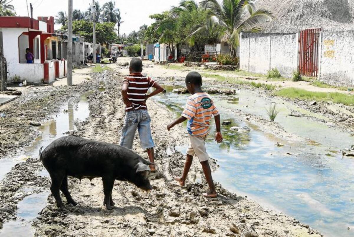 Barú requiere de más inversión para sus calles, hospitales, alcantarillado, centros educativos y espacios recreativos. FOTO JULIO CASTAÑO-EL UNIVERSAL