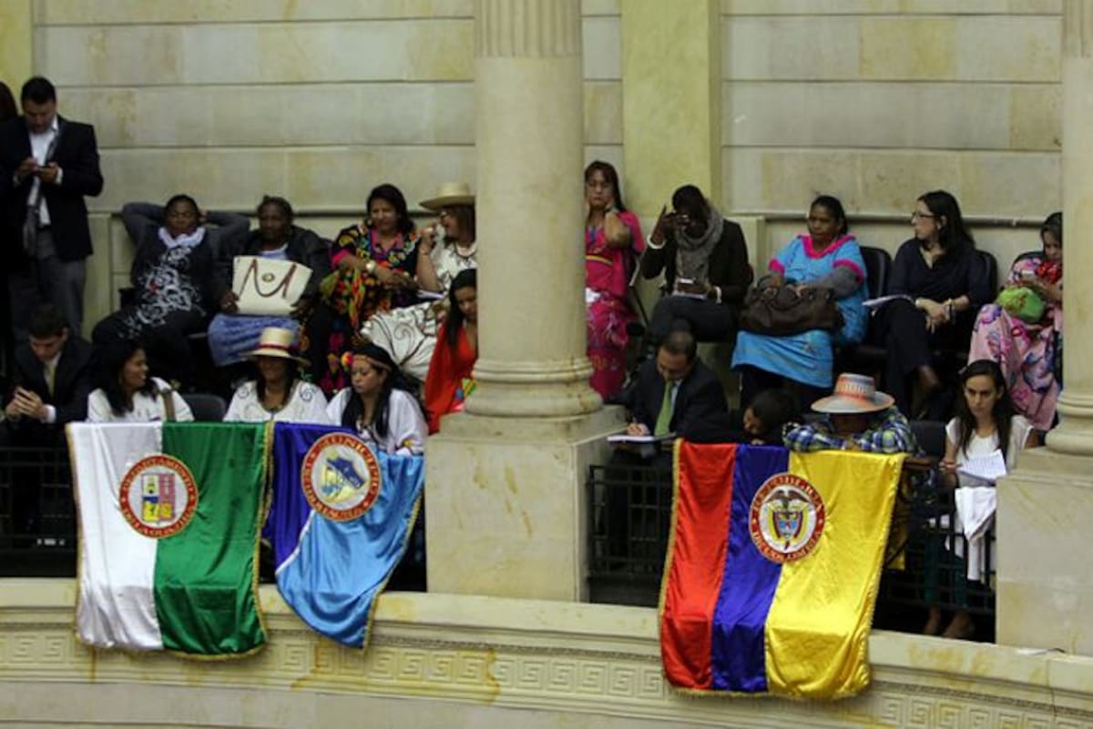 Mujeres Wayúu en el Congreso de la República. COLPRENSA