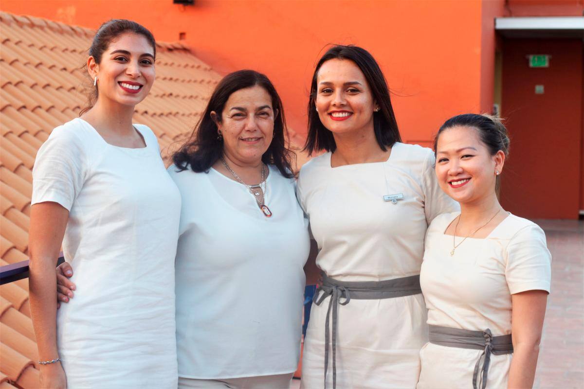 Alejandra Messier, Consuelo Valbuena, Mariana Durán y Karyen Leung.