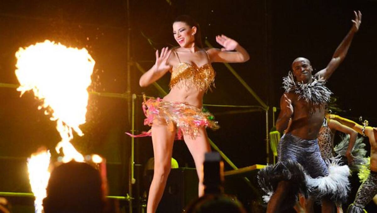 Cristina Felfle Fernández de Castro, reina del Carnaval 2015. RAFAEL POLO AVELLANEDA - COLPRENSA