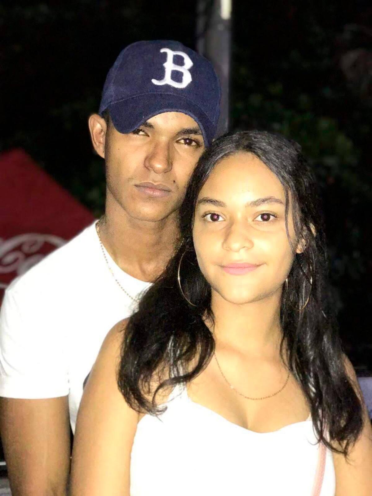 Erik y Gina, una pareja muy sólida a pesar de su juventud. Ellos duraron distanciados 210 días mientras él trabajaba en EEUU.
