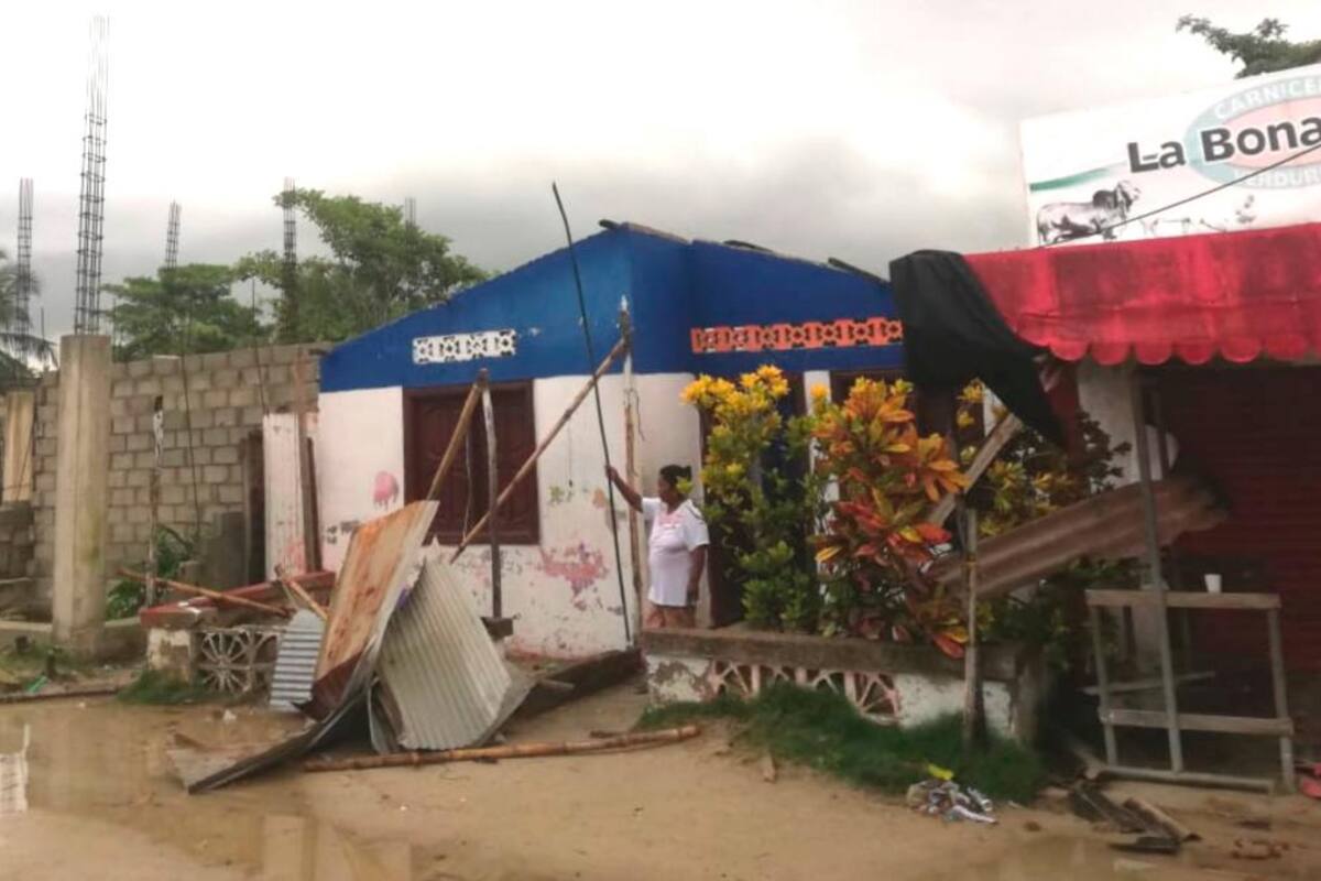 Tromba marina causa afectaciones en Rincón del Mar (San Onofre)