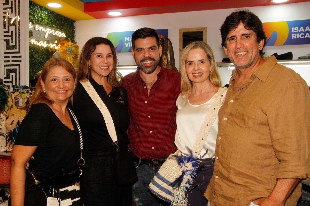 Sofía Minervini, María Fernanda Villamarin, Isaac Ricardo, Jessica Juliao y Carlos Rivero.