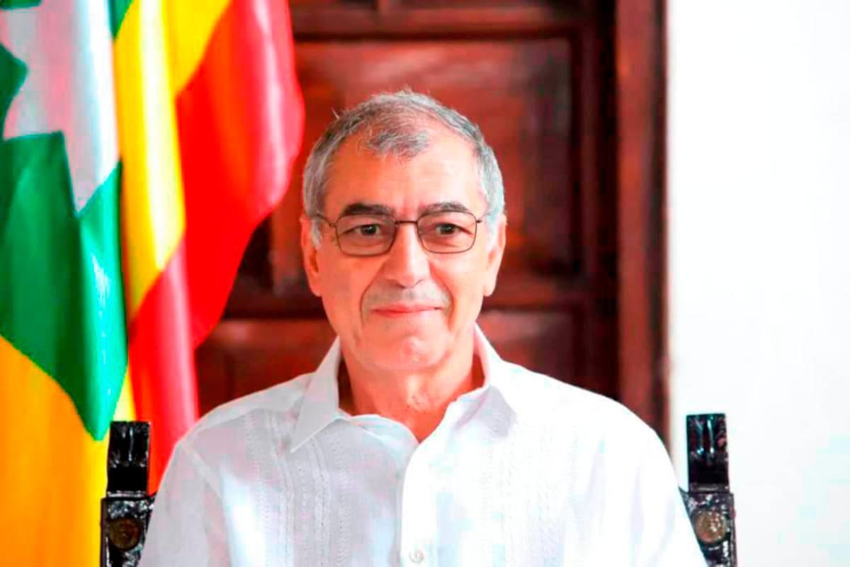 William Dau sí se fue de viaje y dejó alcadesa encargada