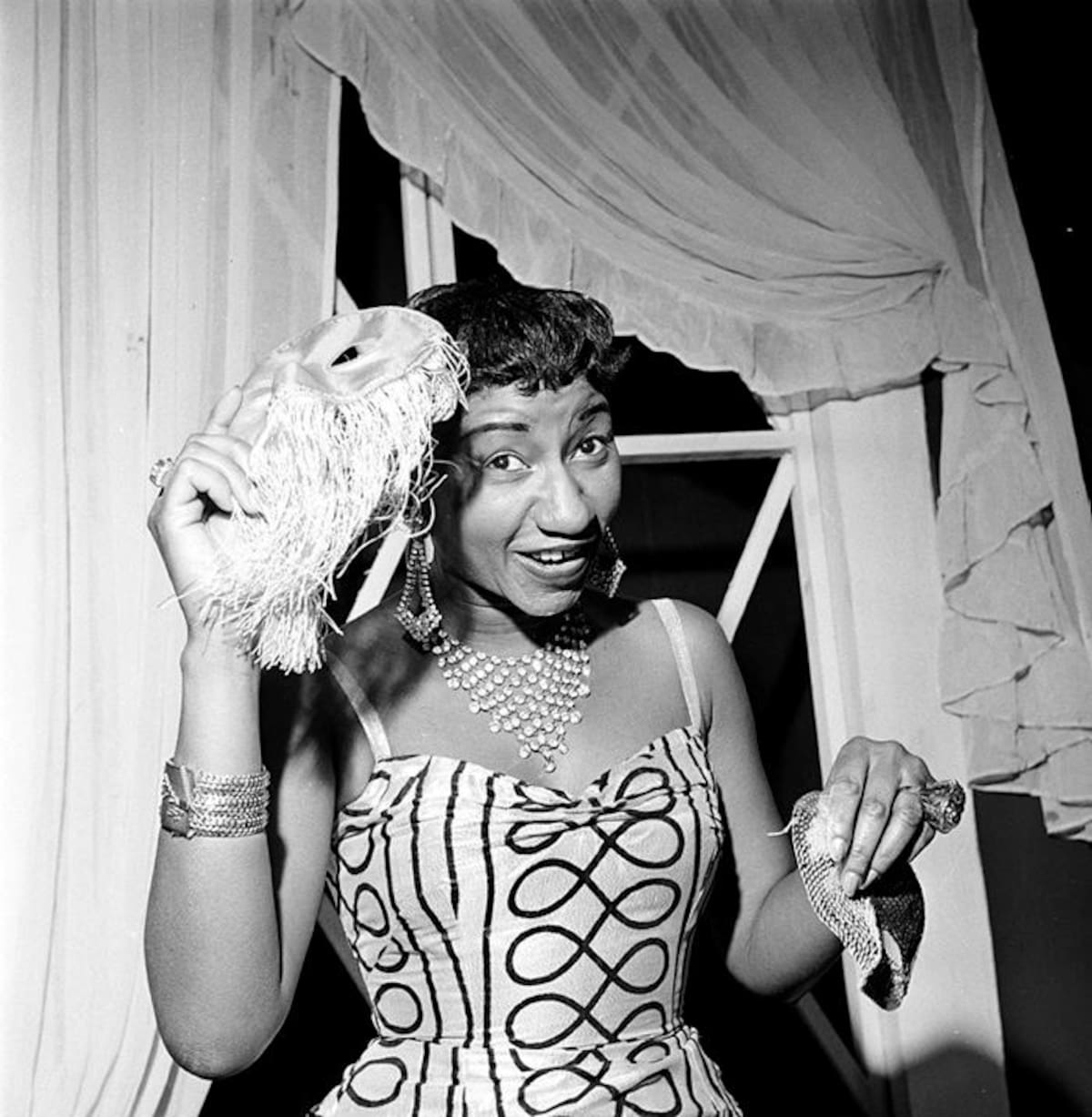 Celia Cruz joven, bajo el lente del colombiano Leo Matiz. Leo Matiz