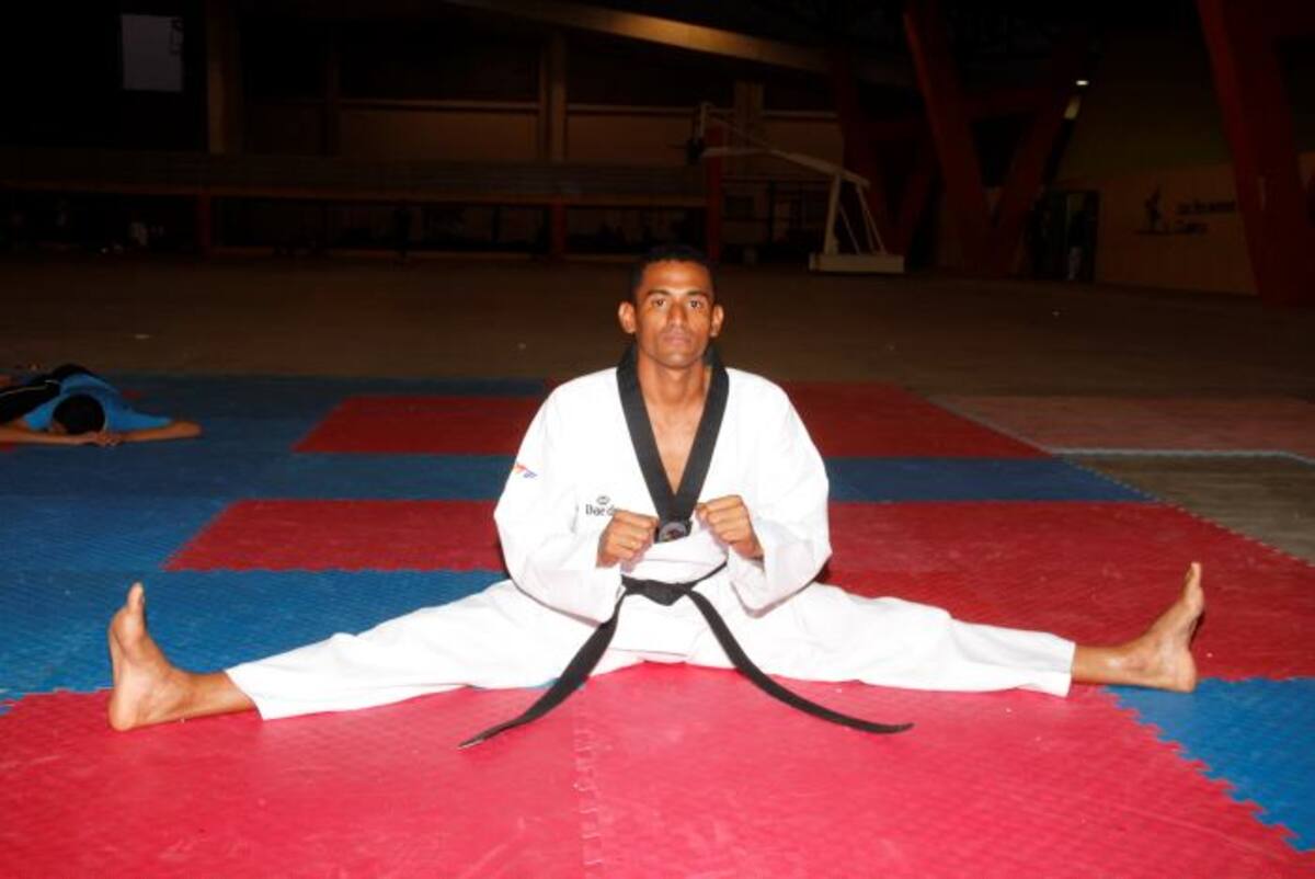 Edwin Aguilar, referente del taekwondo de Bolívar. CORTESÍA